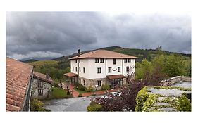 Hotel Santuario Urkiola - Lagunetxea